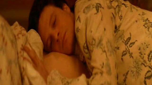hgtfvbnh porno couche culotte