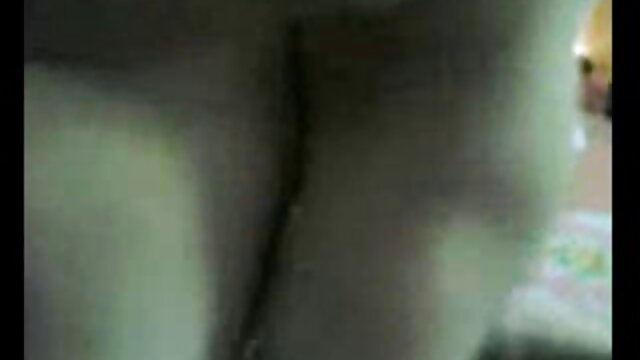 Salope petites culottes porn des années 90 gangbanged