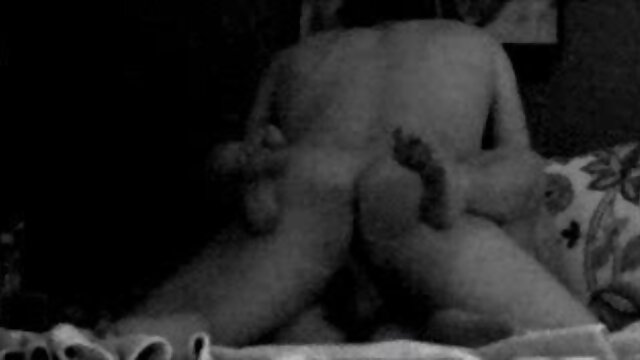 PORNPROS Teen BAISÉ youporn culotte par une grosse bite dans la cour