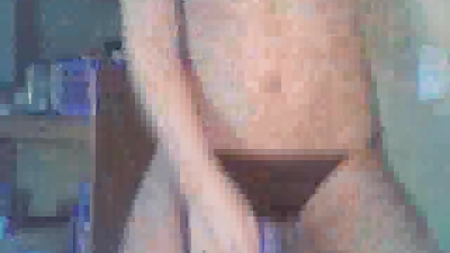 Deux filles petite culotte porn sur webcam