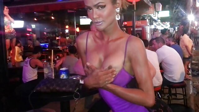 PAR lesbienne en culotte blanche EXEMPLE.