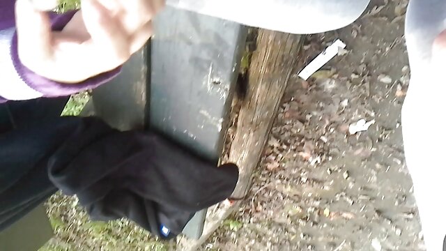 Jeune salope amateur culotte transparente xxx allemande baise dans la forêt et avale du sperme
