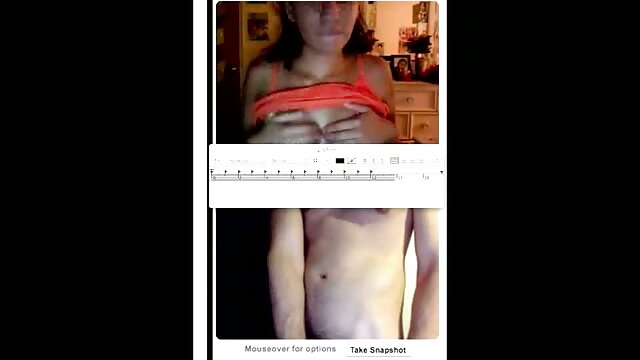 Mme Paris Rose donne à Graham tout un spectacle culotte satin porno