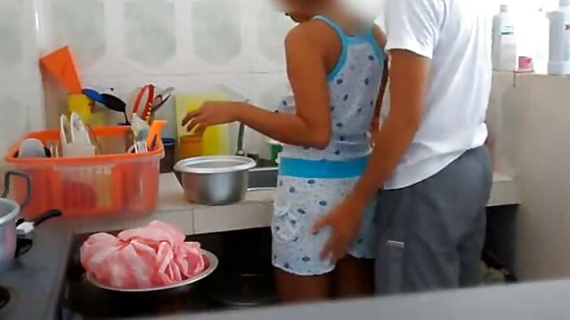 Cul parfait en leggings video amateur sans culotte